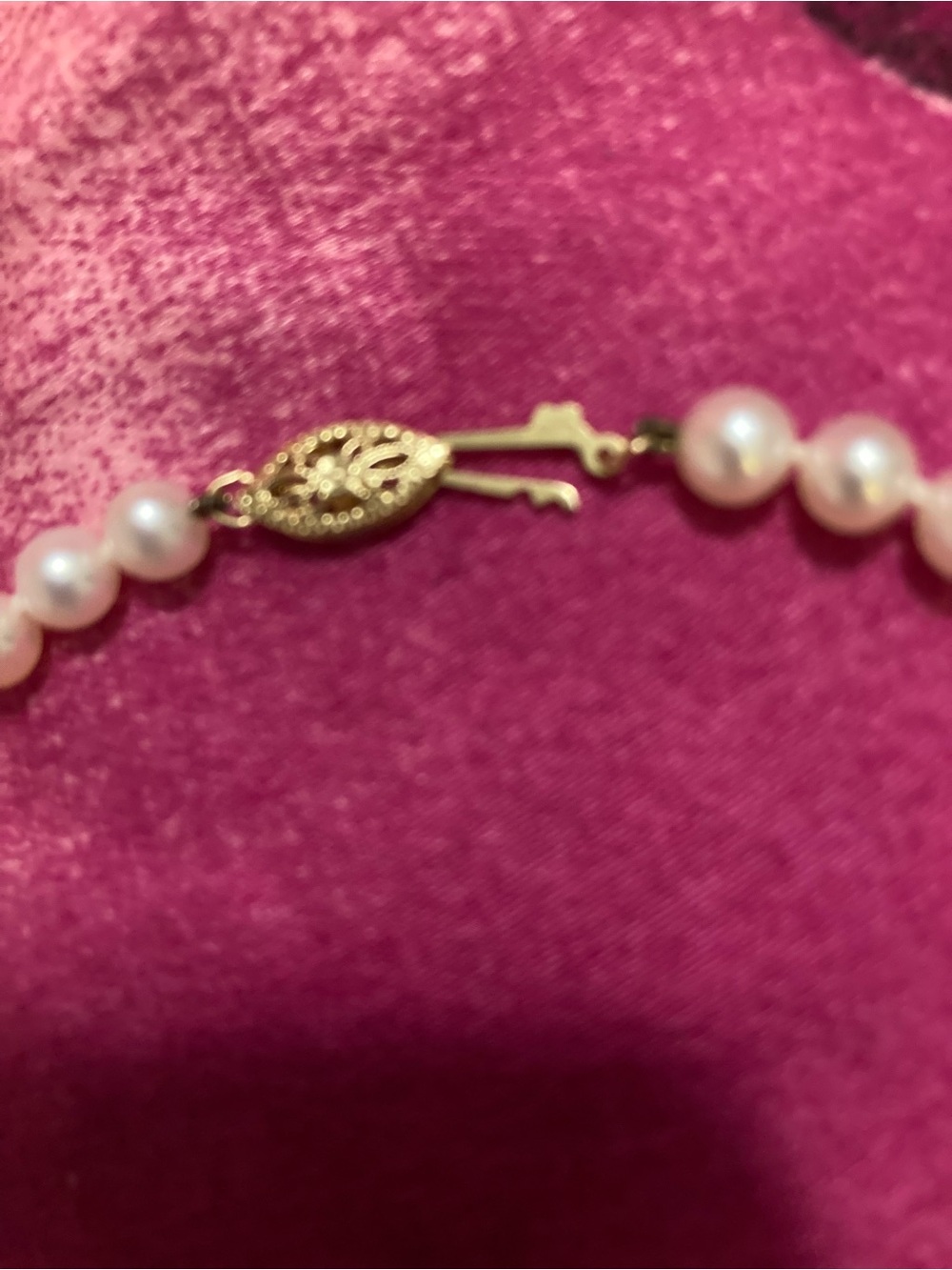Classic White Cultured Pearl Necklace with 14k Gold Clasp Women Jewelry - Picture 3 of 5